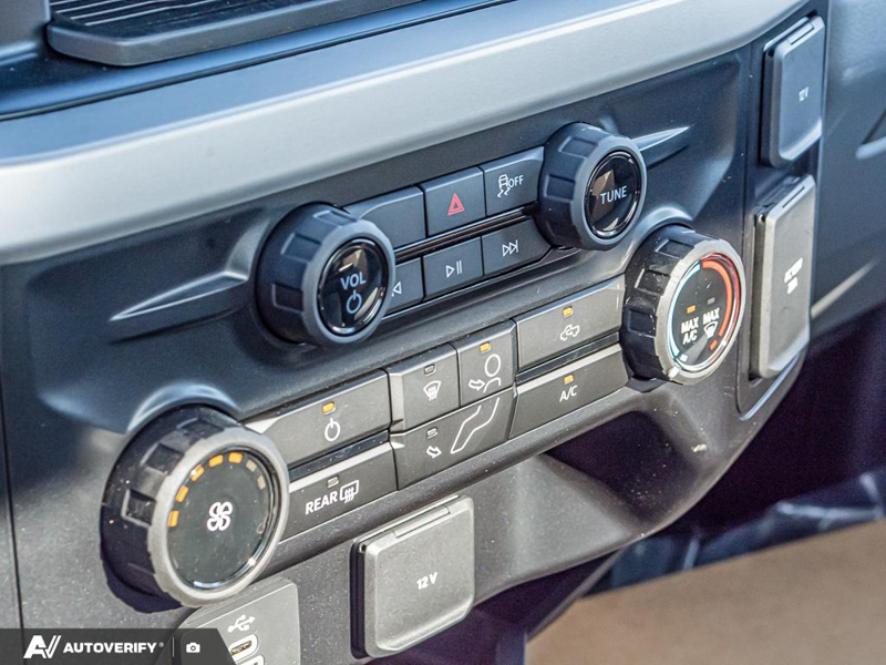 NEW 2025 Ford Super Duty F-600 DRW XLT - Oxford White Exterior / MEDIUM DARK SLATE CLOTH Interior - $114,777 - Stock #D50735 - VIN 1FDFF6LT8SDA15127 - Photo 24