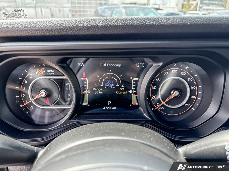 USED 2025 Jeep Wrangler Willys - Gray Exterior - $55,976 - Stock #E51160A - VIN 1C4PJXDN4SW515500 - Photo 15