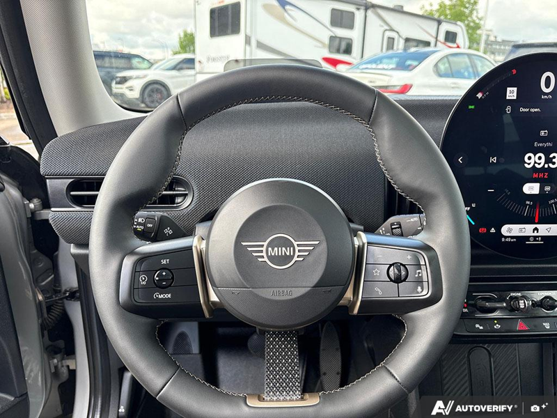USED 2025 MINI 3 Door Cooper S - Silver Exterior - $39,925 - Stock #E50824A - VIN WMW23GD05S2W37439 - Photo 14