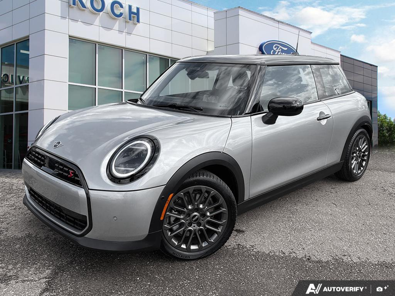 USED 2025 MINI 3 Door Cooper S - Silver Exterior - $39,925 - Stock #E50824A - VIN WMW23GD05S2W37439 - Photo 1
