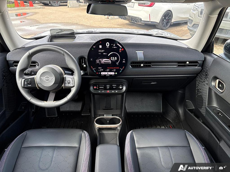 USED 2025 MINI 3 Door Cooper S - Silver Exterior - $39,925 - Stock #E50824A - VIN WMW23GD05S2W37439 - Photo 24