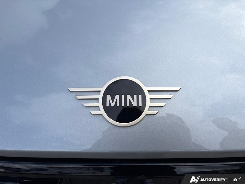 USED 2025 MINI 3 Door Cooper S - Silver Exterior - $39,925 - Stock #E50824A - VIN WMW23GD05S2W37439 - Photo 9