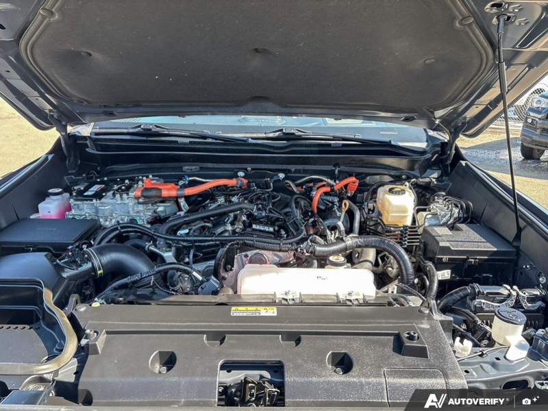 USED 2025 Toyota Tacoma 4x4 Double Cab AT - Black Exterior - $65,899 - Stock #E51163B - VIN 3TYLC5LN8ST017366 - Photo 10