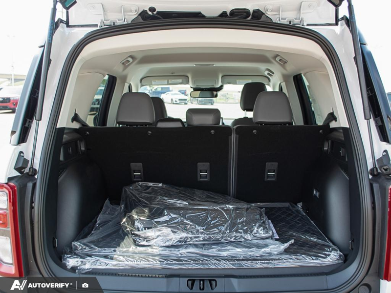 NEW 2026 Ford Bronco Sport Badlands - Oxford White Exterior / DARK SPACE GREY, ACTIVEX TRIMMED HTD FR SPORT CONTOUR BUCKET SEA Interior - $46,863 - Stock #D60695 - VIN 3FMCR9DA5TRF07065 - Photo 11