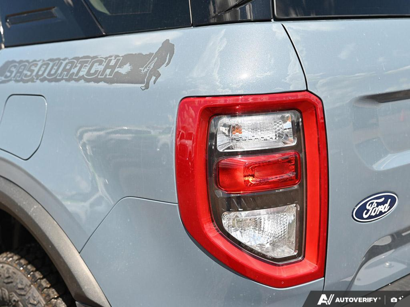 NEW 2026 Ford Bronco Sport Badlands - Azure Grey Metallic Tri-coat Exterior / DARK SPACE GREY LEATHER Interior - $50,990 - Stock #E60762 - VIN 3FMCR9DA8TRE68987 - Photo 12