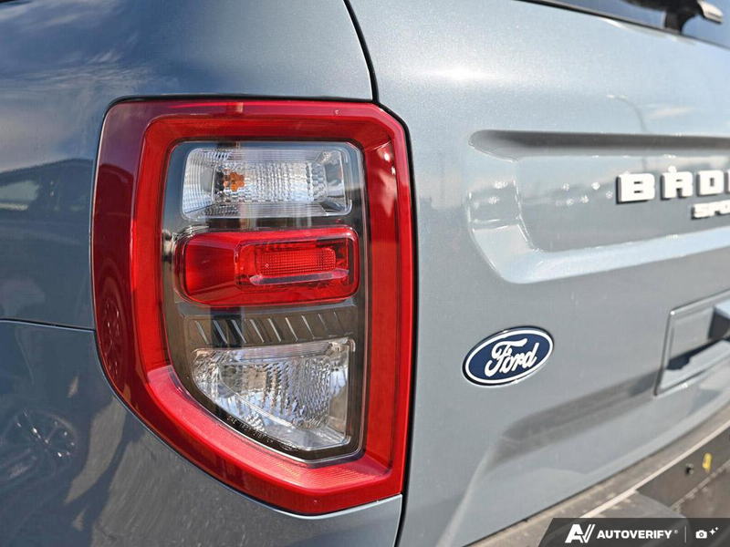 NEW 2026 Ford Bronco Sport Big Bend - Azure Grey Metallic Tri-coat Exterior / MEDIUM LT SMOKED TRUFFLE, CLOTH HEATED FRONT BUCKET SEATS Interior - $43,099 - Stock #E61088 - VIN 3FMCR9BN6TRF12247 - Photo 13
