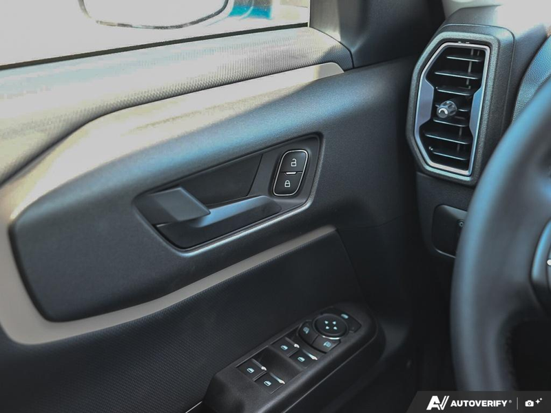 NEW 2026 Ford Bronco Sport Big Bend - Velocity Blue Metallic Exterior / LIGHT SMOKED TRUFFLE Interior - $38,594 - Stock #E60695 - VIN 3FMCR9BN8TRE70535 - Photo 17