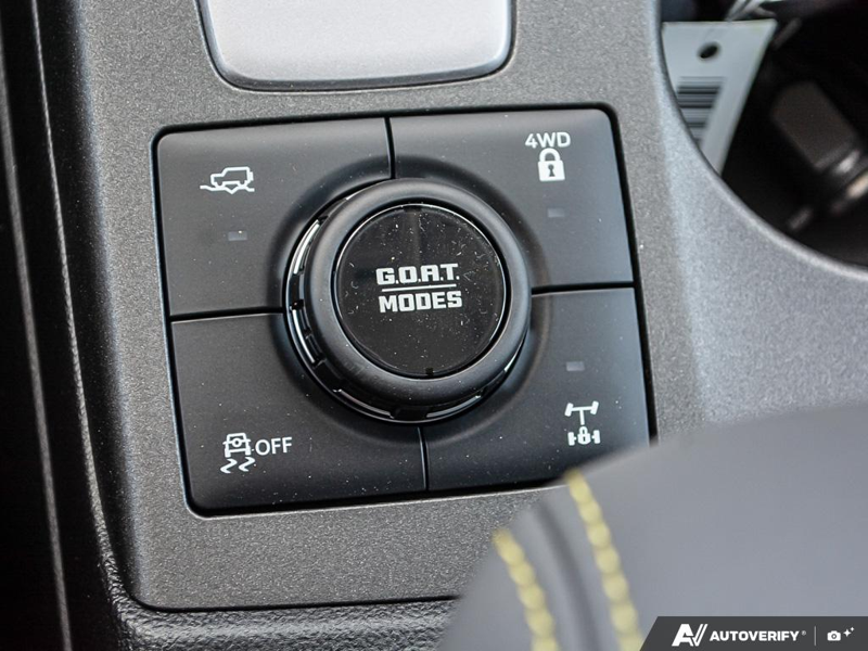 NEW 2026 Ford Bronco Sport Badlands - Azure Grey Metallic Tri-coat Exterior / DARK SPACE GREY LEATHER Interior - $51,914 - Stock #E60646 - VIN 3FMCR9DAXTRE51320 - Photo 21