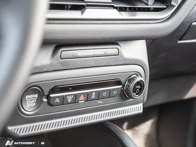 NEW 2026 Ford Bronco Sport Outer Banks - Azure Grey Metallic Tri-coat Exterior / EBONY/ROAST, PREMIUM TRIMMED HTD FRONT BUCKET SEATS Interior - $43,353 - Stock #D60696 - VIN 3FMCR9CN4TRE86844 - Photo 21