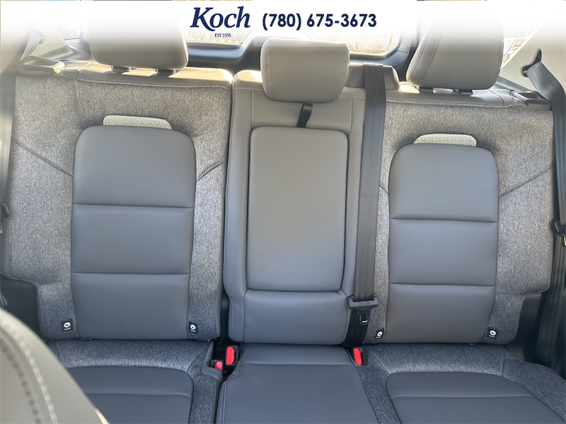 NEW 2026 Ford Bronco Sport Badlands - Space White Metallic Exterior / DARK SPACE GREY, ACTIVEX TRIMMED HTD FR SPORT CONTOUR BUCKET SEA Interior - $47,470 - Stock #A26257 - VIN 3FMCR9DA8TRE86406 - Photo 26