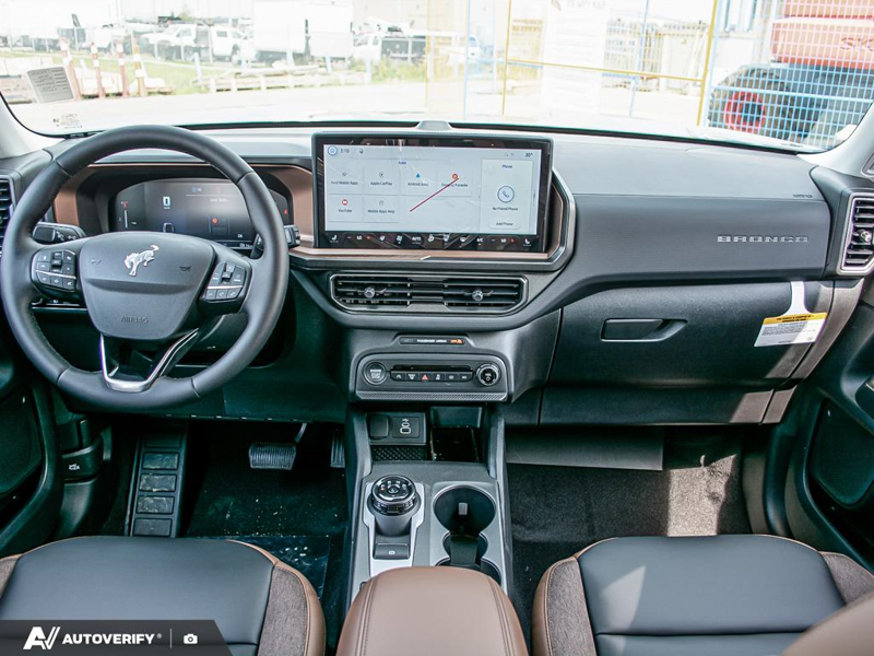 NEW 2026 Ford Bronco Sport Outer Banks - Azure Grey Metallic Tri-coat Exterior / EBONY/ROAST, PREMIUM TRIMMED HTD FRONT BUCKET SEATS Interior - $43,353 - Stock #D60696 - VIN 3FMCR9CN4TRE86844 - Photo 27