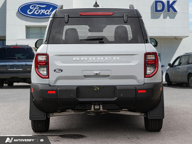 NEW 2026 Ford Bronco Sport Badlands - Space White Metallic Exterior / DARK SPACE GREY, ACTIVEX TRIMMED HTD FR SPORT CONTOUR BUCKET SEA Interior - $46,513 - Stock #D60810 - VIN 3FMCR9DA9TRF11491 - Photo 5