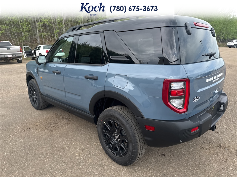 NEW 2026 Ford Bronco Sport Badlands - Azure Grey Metallic Tri-coat Exterior / DARK SPACE GREY LEATHER Interior - $48,490 - Stock #A26155 - VIN 3FMCR9DA9TRE50188 - Photo 9