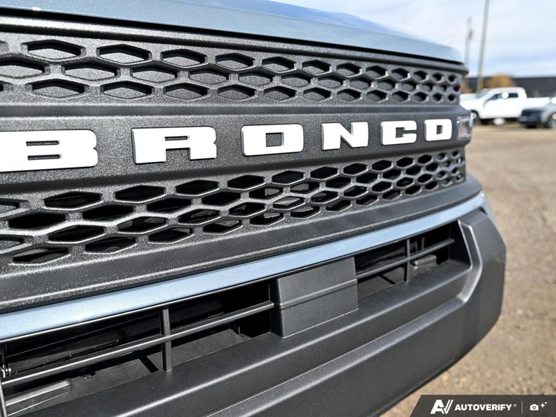 NEW 2026 Ford Bronco Sport Big Bend - Azure Grey Metallic Tri-coat Exterior / MEDIUM LT SMOKED TRUFFLE, CLOTH HEATED FRONT BUCKET SEATS Interior - $43,099 - Stock #E61088 - VIN 3FMCR9BN6TRF12247 - Photo 9