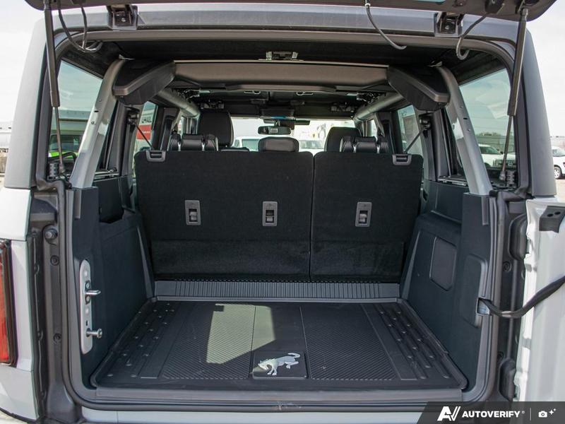 NEW 2026 Ford Bronco Outer Banks - Avalanche Exterior / BLACK ONYX LEATHER TRIM VINYL Interior - $69,839 - Stock #E60576 - VIN 1FMDE8BH1TLA78970 - Photo 11