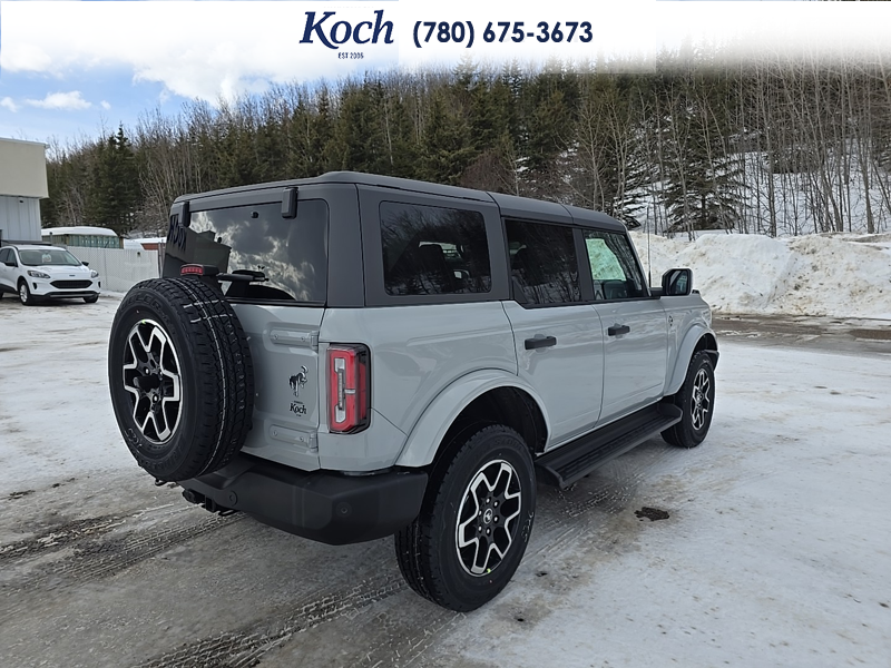 NEW 2026 Ford Bronco Outer Banks - Avalanche Exterior / BLACK ONYX LEATHER TRIM/VINYL Interior - $71,590 - Stock #A26078 - VIN 1FMDE8BH6TLA58407 - Photo 11