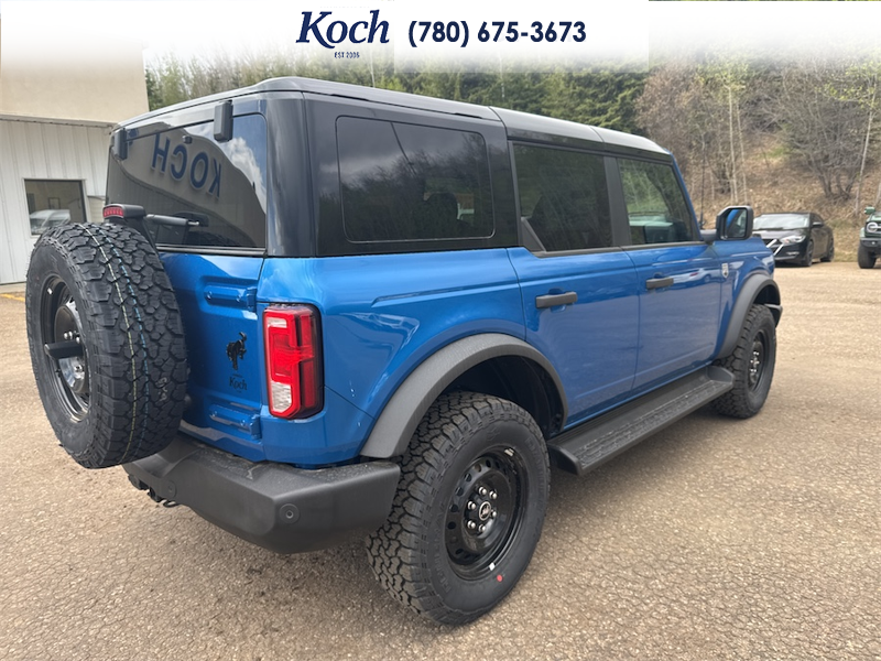NEW 2026 Ford Bronco Big Bend - Velocity Blue Metallic Exterior / CARMELO PLATINUM LEATHER BUCKET Interior - $65,665 - Stock #A26120 - VIN 1FMDE7BH5TLA61924 - Photo 11
