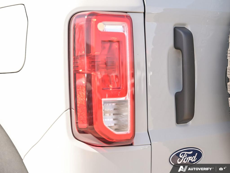 NEW 2026 Ford Bronco Base Sasquatch Manual Trans - Avalanche Exterior / BLACK CLOTH GREY Interior - $64,899 - Stock #E60239 - VIN 1FMDE6AH1TLA43559 - Photo 12