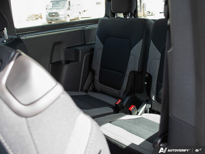 NEW 2026 Ford Bronco Base Sasquatch Manual - BLACK CLOTH GREY Interior - $67,809 - Stock #E60575 - VIN 1FMDE6AH0TLA75175