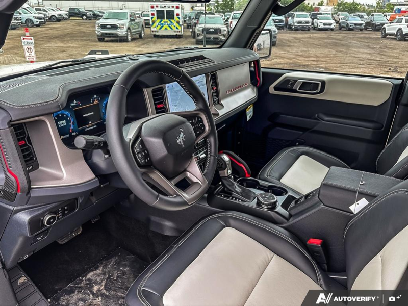 NEW 2026 Ford Bronco Outer Banks 60th Anniversary Edition - Wimbledon White Exterior / BLACK ONYX-LEATHER/VINYL Interior - $73,857 - Stock #E60681 - VIN 1FMEE8BH0TLA92542 - Photo 13