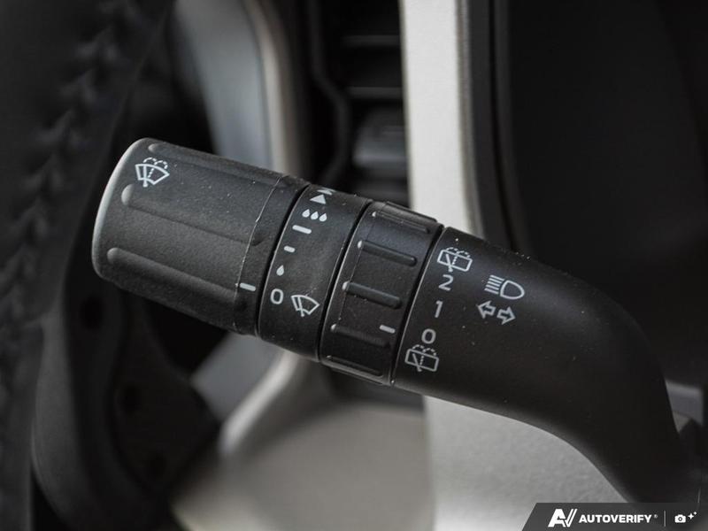 NEW 2026 Ford Bronco Outer Banks - Avalanche Exterior / BLACK ONYX LEATHER TRIM VINYL Interior - $69,839 - Stock #E60576 - VIN 1FMDE8BH1TLA78970 - Photo 16