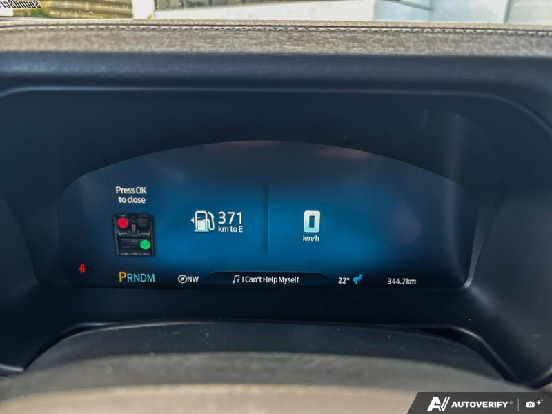 NEW 2026 Ford Bronco Outer Banks 60th Anniversary Edition - Wimbledon White Exterior / BLACK ONYX-LEATHER/VINYL Interior - $78,930 - Stock #E60989 - VIN 1FMEE8BP8TLB22474 - Photo 15
