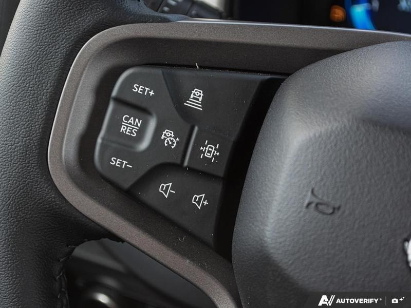 NEW 2026 Ford Bronco Outer Banks - Avalanche Exterior / BLACK ONYX LEATHER TRIM VINYL Interior - $69,839 - Stock #E60576 - VIN 1FMDE8BH1TLA78970 - Photo 18