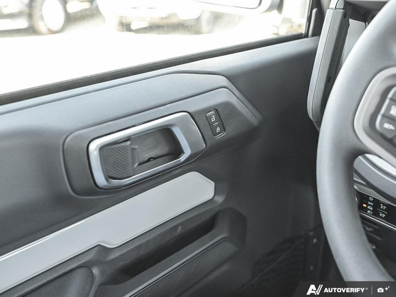 NEW 2026 Ford Bronco Base Sasquatch Manual Trans - Avalanche Exterior / BLACK CLOTH GREY Interior - $64,899 - Stock #E60239 - VIN 1FMDE6AH1TLA43559 - Photo 17