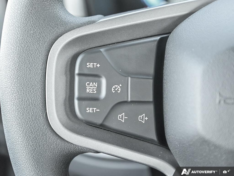 NEW 2026 Ford Bronco Base Sasquatch Manual Trans - Avalanche Exterior / BLACK CLOTH GREY Interior - $64,899 - Stock #E60239 - VIN 1FMDE6AH1TLA43559 - Photo 18