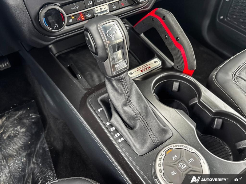 NEW 2026 Ford Bronco Outer Banks 60th Anniversary Edition - Wimbledon White Exterior / BLACK ONYX-LEATHER/VINYL Interior - $73,857 - Stock #E60681 - VIN 1FMEE8BH0TLA92542 - Photo 18