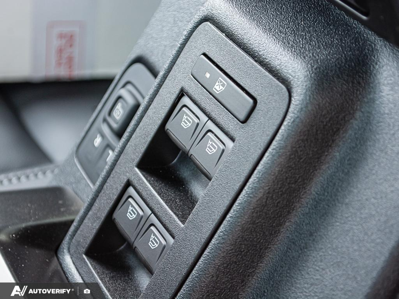 NEW 2026 Ford Bronco Outer Banks - Avalanche Grey Exterior / BLACK ONYX LEATHER TRIM/VINYL Interior - $67,419 - Stock #D60694 - VIN 1FMEE8BPXTLB33704 - Photo 19