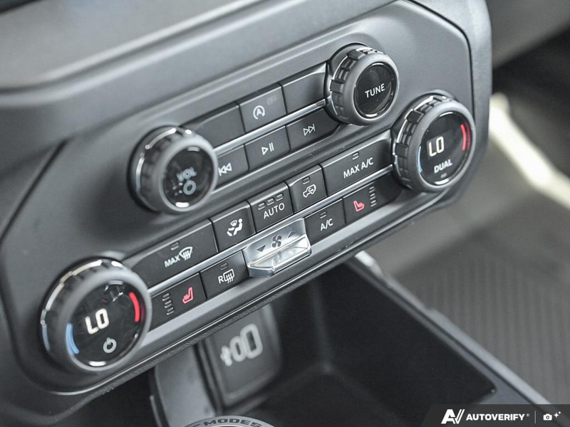NEW 2026 Ford Bronco Big Bend Manual - Oxford White Exterior / GREY/BLACK CLOTH Interior - $59,754 - Stock #E60514 - VIN 1FMDE7BH1TLA76226 - Photo 20