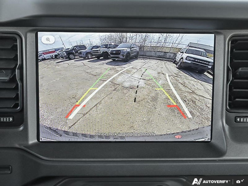 NEW 2026 Ford Bronco Base Sasquatch Manual Trans - Avalanche Exterior / BLACK CLOTH GREY Interior - $64,899 - Stock #E60239 - VIN 1FMDE6AH1TLA43559 - Photo 21