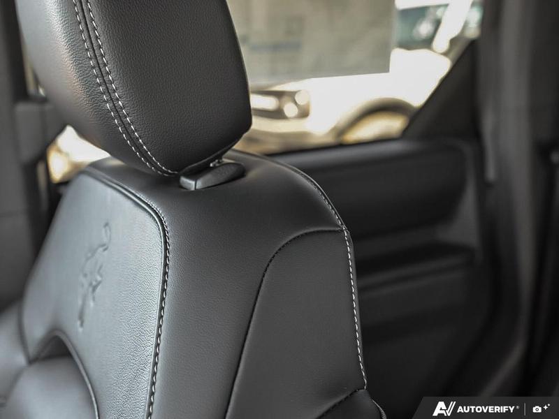 NEW 2026 Ford Bronco Outer Banks - Avalanche Exterior / BLACK ONYX LEATHER TRIM/VINYL Interior - $73,939 - Stock #E60286 - VIN 1FMEE8BP3TLA46727 - Photo 23