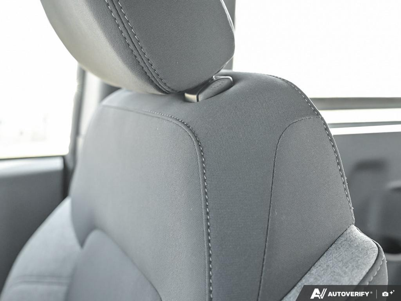 NEW 2026 Ford Bronco Base Sasquatch Manual Trans - Avalanche Exterior / BLACK CLOTH GREY Interior - $64,899 - Stock #E60239 - VIN 1FMDE6AH1TLA43559 - Photo 23