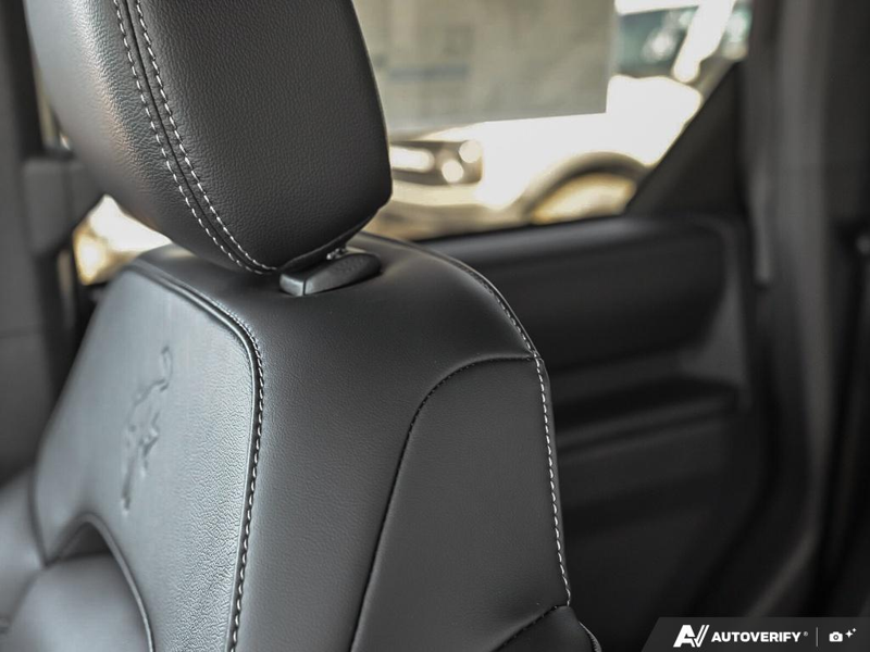 NEW 2026 Ford Bronco Outer Banks - Avalanche Exterior / BLACK ONYX LEATHER TRIM/VINYL Interior - $72,839 - Stock #E60286 - VIN 1FMEE8BP3TLA46727 - Photo 23