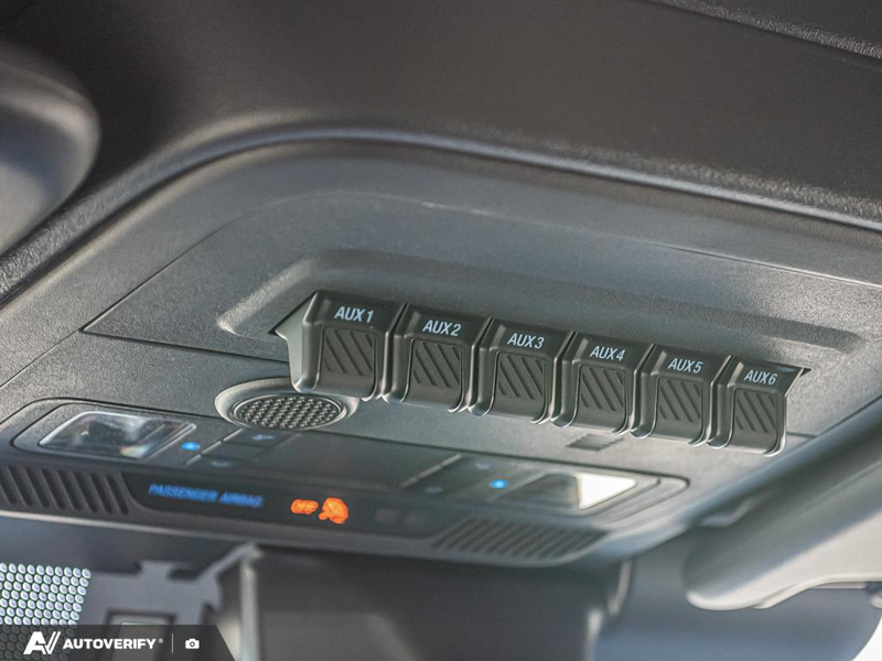 NEW 2026 Ford Bronco Badlands - Avalanche Exterior / BLACK LEATHER TRIM VINYL Interior - $89,308 - Stock #D60159 - VIN 1FMEE9BH8TLA44065 - Photo 24
