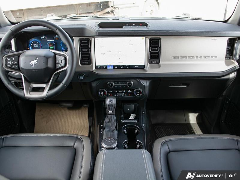 NEW 2026 Ford Bronco Outer Banks - Avalanche Exterior / BLACK ONYX LEATHER TRIM VINYL Interior - $69,839 - Stock #E60576 - VIN 1FMDE8BH1TLA78970 - Photo 28
