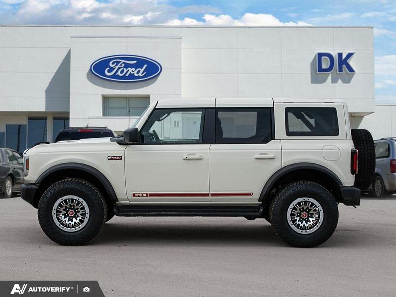 NEW 2026 Ford Bronco Outer Banks - Wimbledon White Exterior / BLACK ONYX-LEATHER/VINYL Interior - $81,663 - Stock #D60363 - VIN 1FMEE8BH4TLA54263 - Photo 3