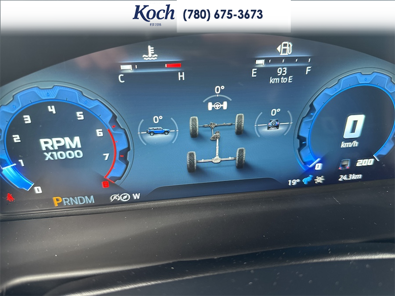 NEW 2026 Ford Bronco Outer Banks - Avalanche Exterior / BLACK ONYX LEATHER TRIM/VINYL Interior - $72,340 - Stock #A26078 - VIN 1FMDE8BH6TLA58407 - Photo 31