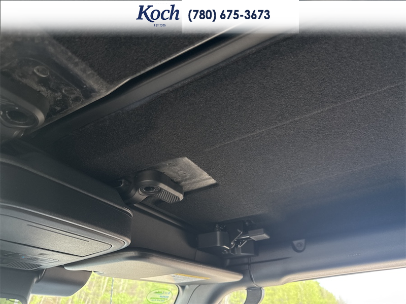 NEW 2026 Ford Bronco Outer Banks - Avalanche Exterior / BLACK ONYX LEATHER TRIM/VINYL Interior - $72,340 - Stock #A26078 - VIN 1FMDE8BH6TLA58407 - Photo 33