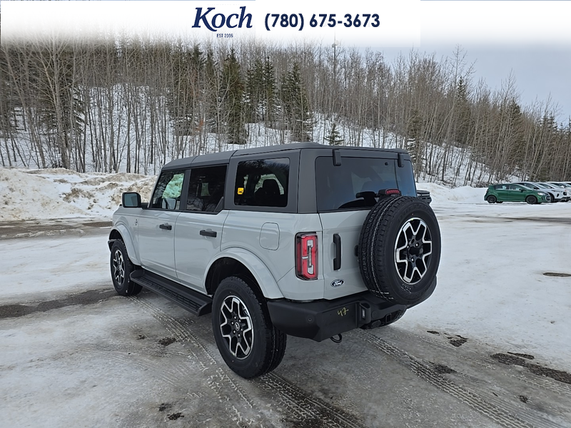 NEW 2026 Ford Bronco Outer Banks - Avalanche Exterior / BLACK ONYX LEATHER TRIM/VINYL Interior - $71,590 - Stock #A26078 - VIN 1FMDE8BH6TLA58407 - Photo 3