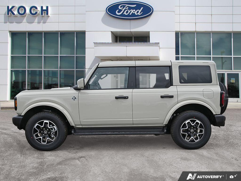 NEW 2026 Ford Bronco Outer Banks - Desert Sand Exterior / BLACK ONYX LEATHER TRIM/VINYL Interior - $70,834 - Stock #E60687 - VIN 1FMEE8BP2TLA98432 - Photo 3