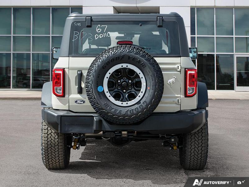 NEW 2026 Ford Bronco Base Sasquatch Manual - Desert Sand Exterior / BLACK CLOTH GREY Interior - $65,809 - Stock #E60575 - VIN 1FMDE6AH0TLA75175 - Photo 5