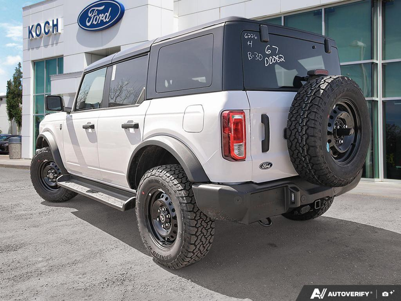 NEW 2026 Ford Bronco Big Bend Manual - Oxford White Exterior / GREY/BLACK CLOTH Interior - $59,754 - Stock #E60514 - VIN 1FMDE7BH1TLA76226 - Photo 4