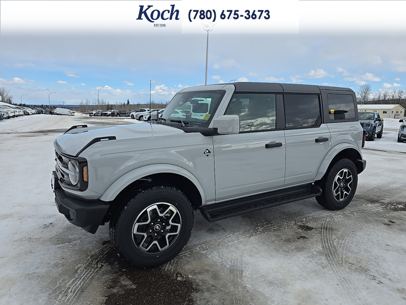 NEW 2026 Ford Bronco Outer Banks - Avalanche Exterior / BLACK ONYX LEATHER TRIM/VINYL Interior - $71,590 - Stock #A26078 - VIN 1FMDE8BH6TLA58407 - Photo 5