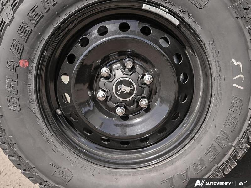 NEW 2026 Ford Bronco Outer Banks - Avalanche Exterior / BLACK ONYX LEATHER TRIM/VINYL Interior - $73,939 - Stock #E60286 - VIN 1FMEE8BP3TLA46727 - Photo 6
