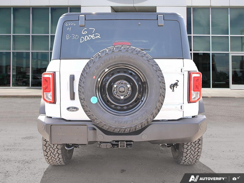 NEW 2026 Ford Bronco Big Bend Manual - Oxford White Exterior / GREY/BLACK CLOTH Interior - $59,754 - Stock #E60514 - VIN 1FMDE7BH1TLA76226 - Photo 5