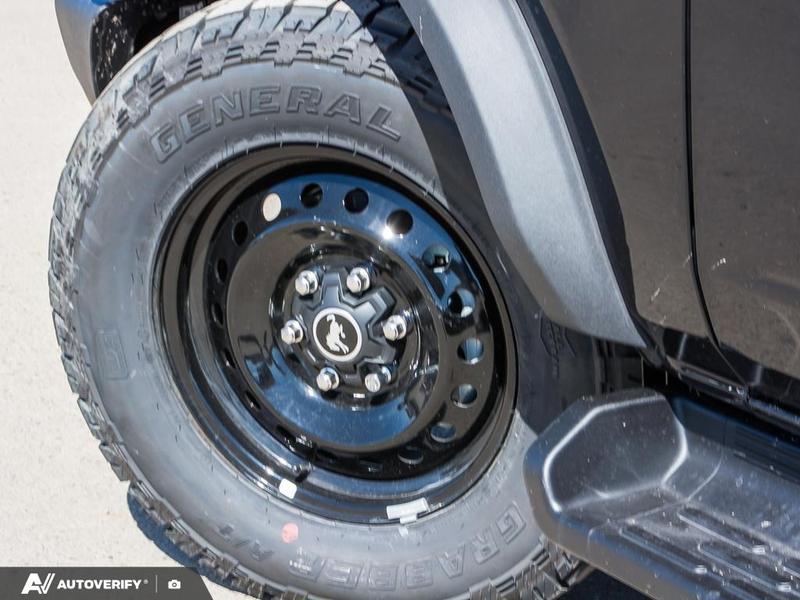 NEW 2026 Ford Bronco Outer Banks - Shadow Black Exterior / BLACK ONYX LEATHER TRIM/VINYL Interior - $73,173 - Stock #D60437 - VIN 1FMEE8BP5TLA75629 - Photo 7