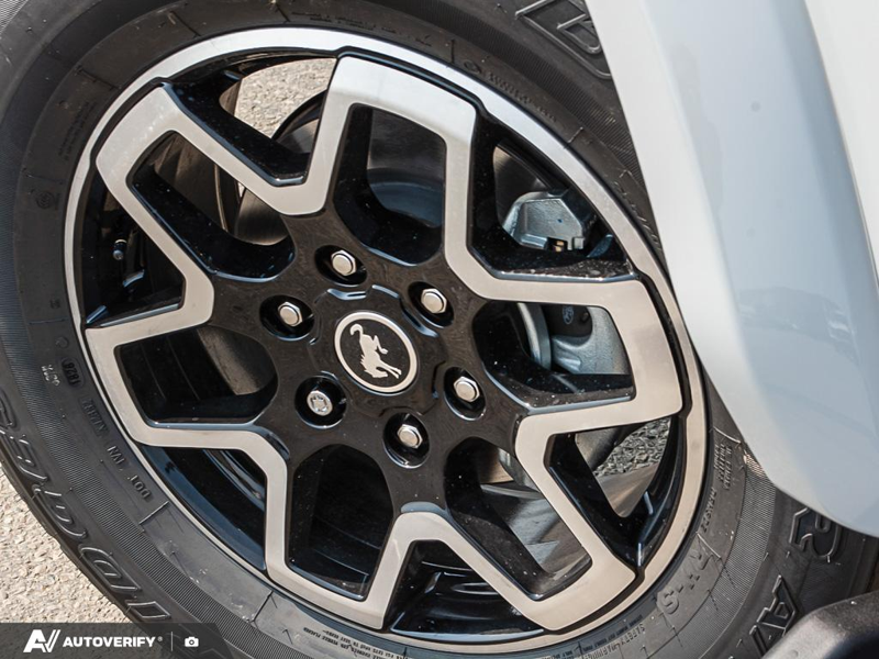 NEW 2026 Ford Bronco Outer Banks - Avalanche Grey Exterior / BLACK ONYX LEATHER TRIM/VINYL Interior - $67,419 - Stock #D60694 - VIN 1FMEE8BPXTLB33704 - Photo 6